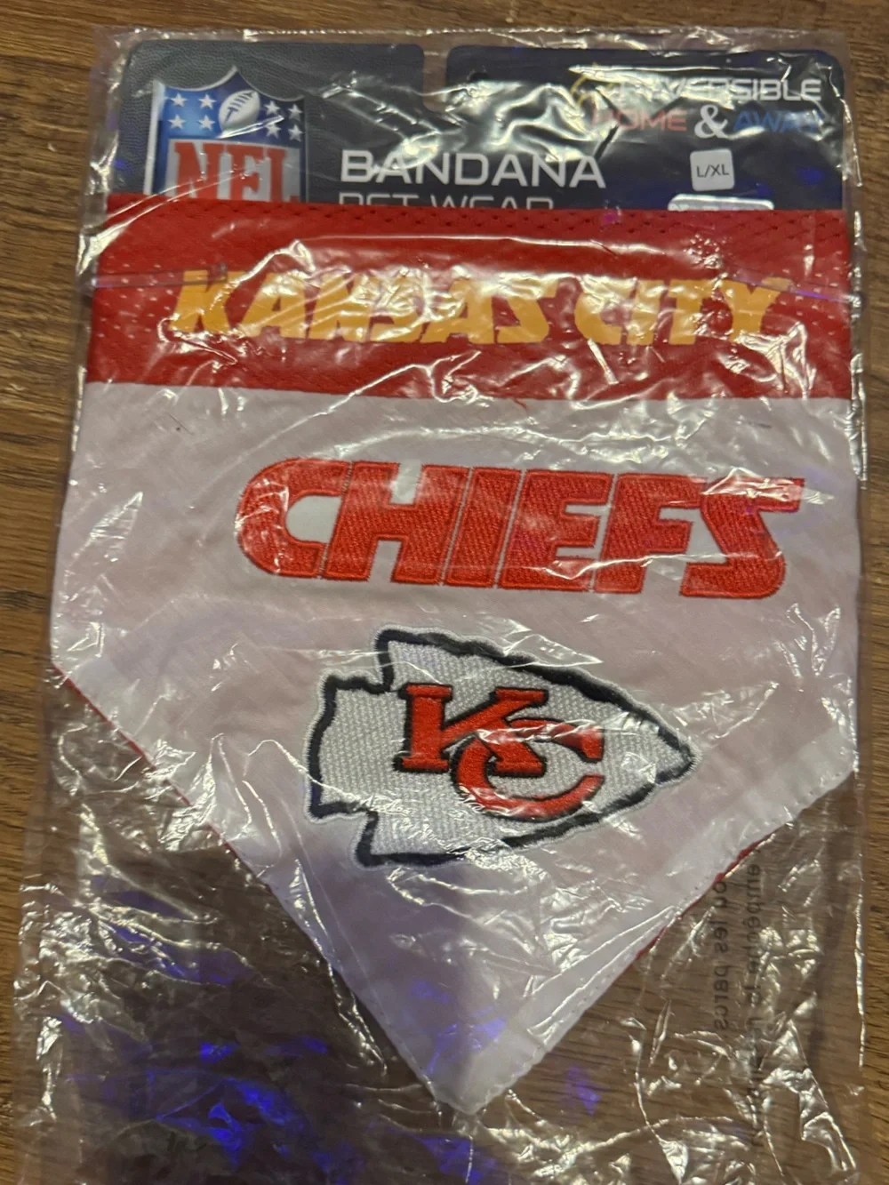 Kansas City Chiefs Reversible Dog Bandana NEW L-XL Dog hook 2 collar perfect fit